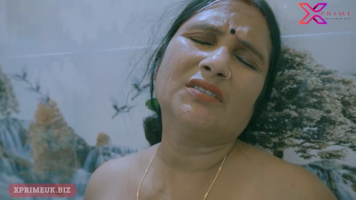 Screenshot Of Mammi Ke Sath Bath 2023 Xprime Short Film